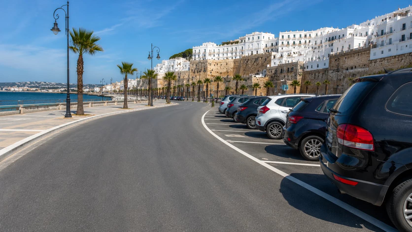 Parking in Tangier: Where to Park, Costs & Safety Tips for Drivers (2026)