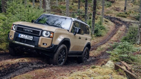 Do I Need a 4×4 for Rif Mountains, Akchour or Tetouan from Tangier