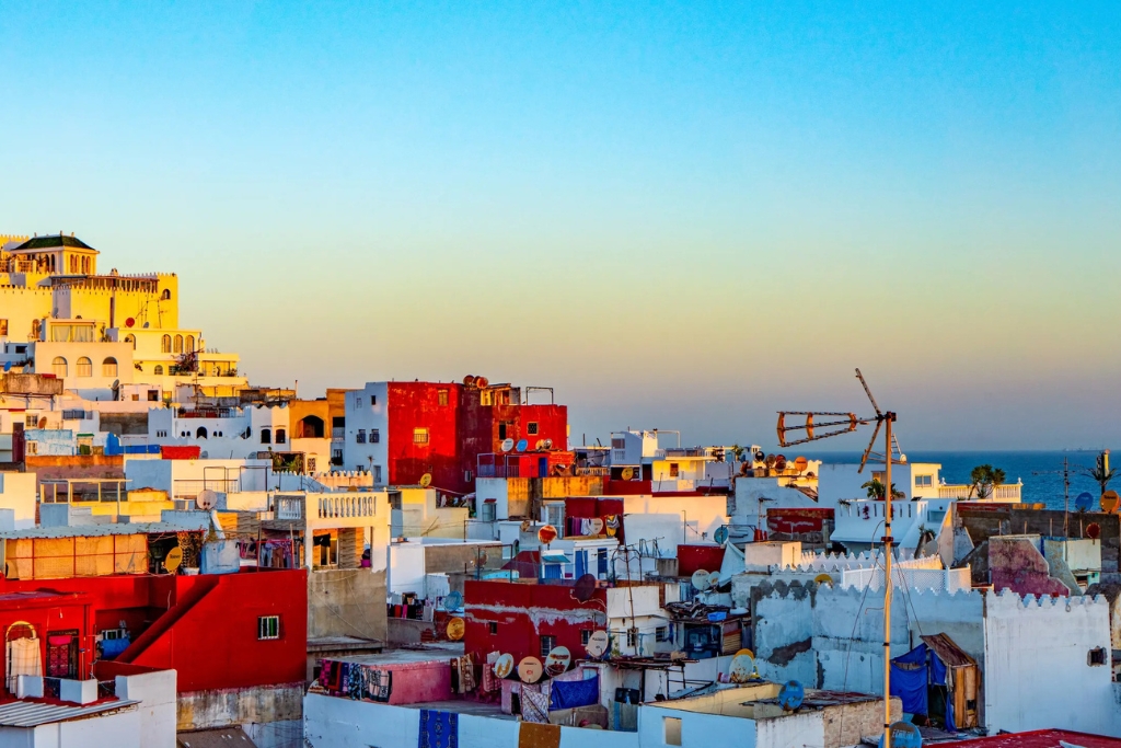 Enjoy a Personal Van-Hire Experience in Tangier